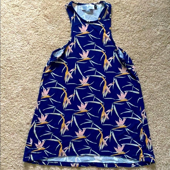 Ava Sky Tank Tempo - Picture 1 of 3